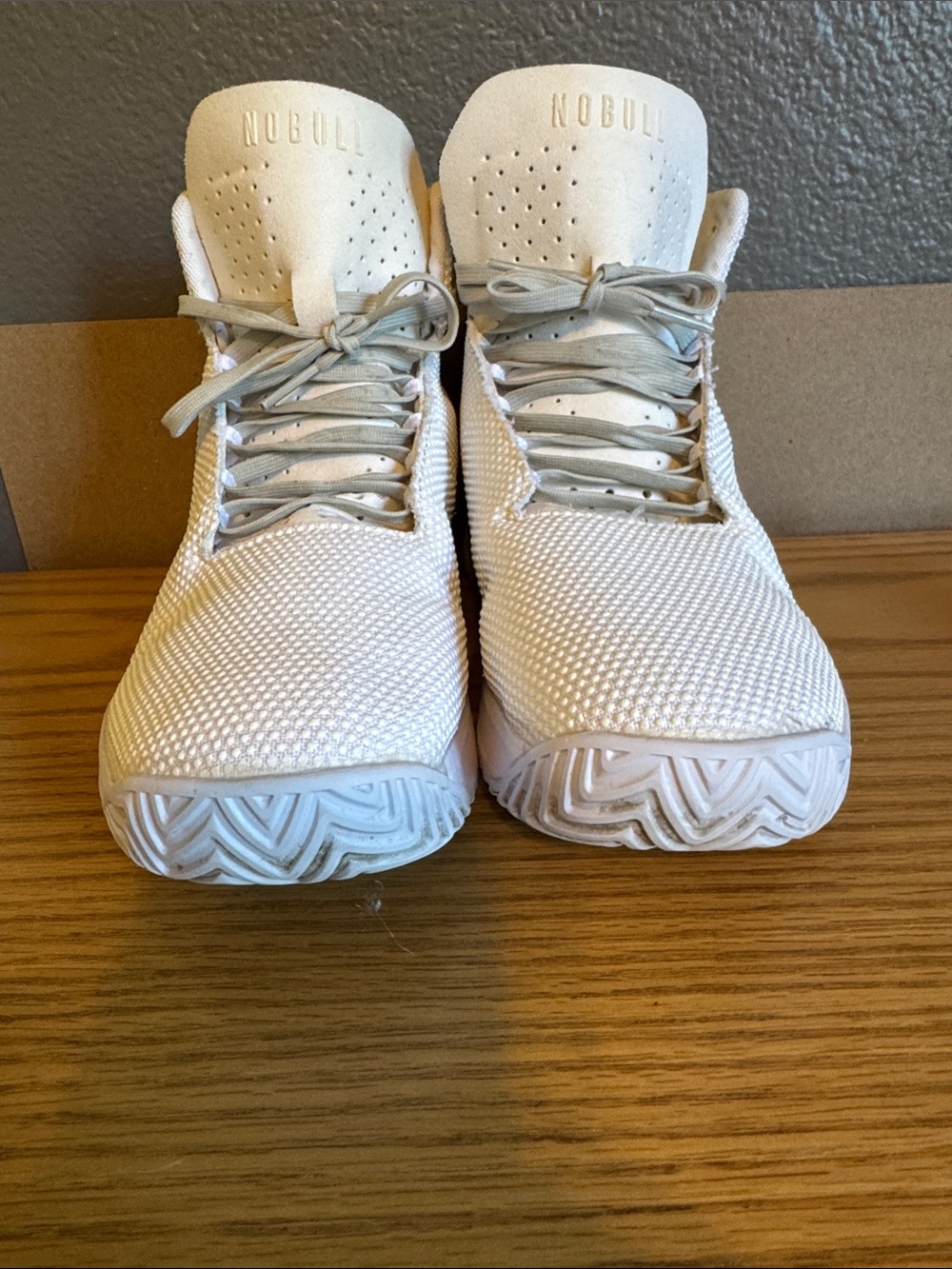 Women’s NOBULL workout shoes in size Women’s 9 (men’s 7.5) pure white. - Picture 1 of 10